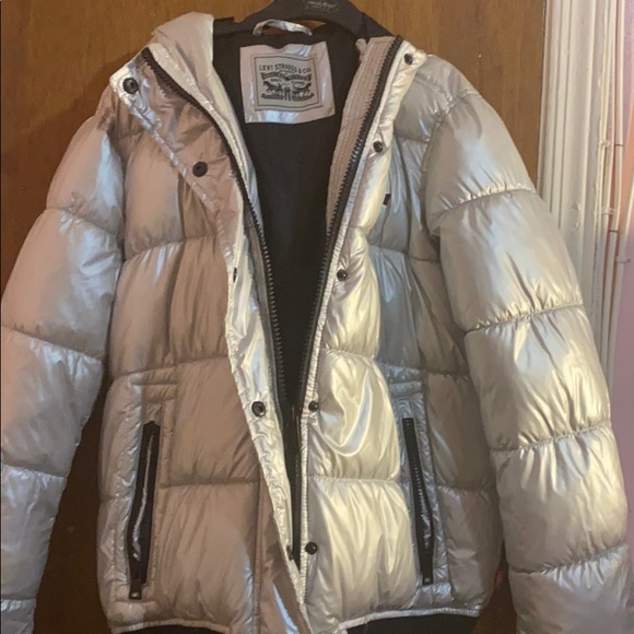 levis silver puffer jacket